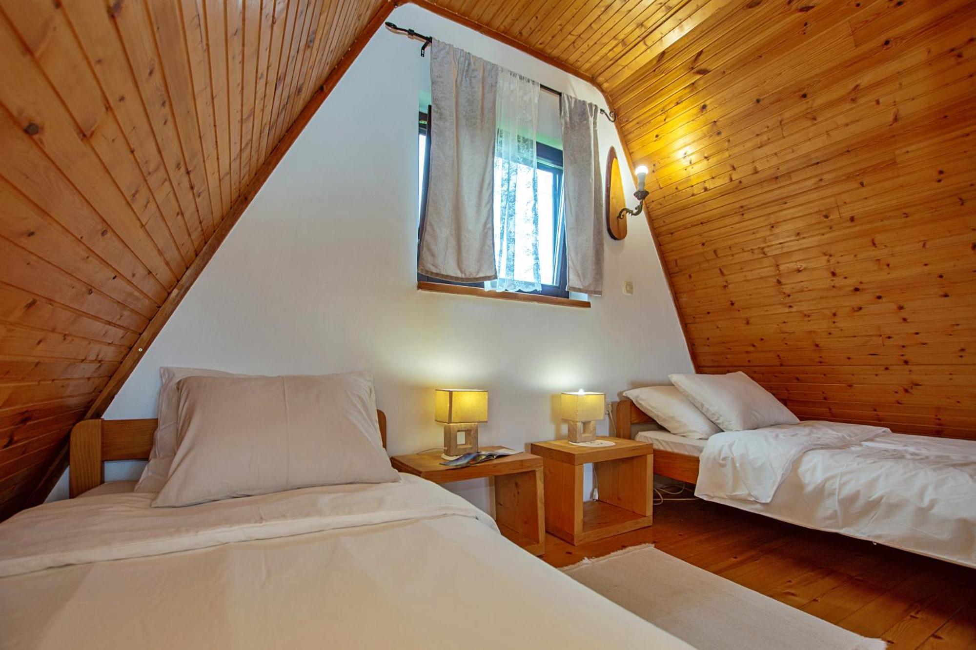 Chalet Velebitska Kuca Velika Plana Exterior photo